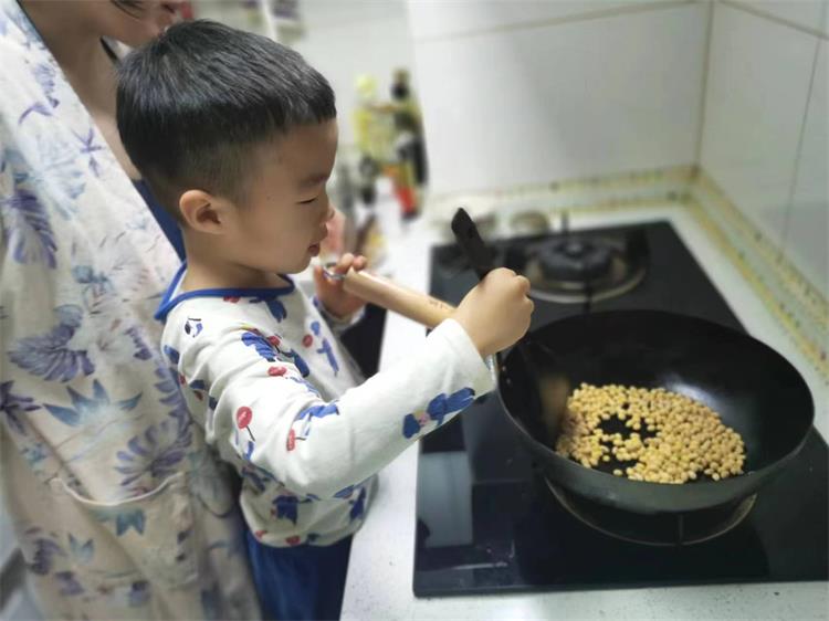 活动照片 (5).png